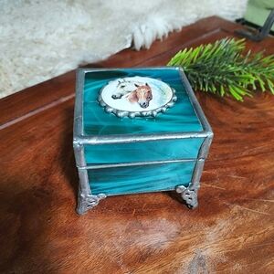 Vintage handcrafted stained teal slag glass horse cameo music box Unicorn Song